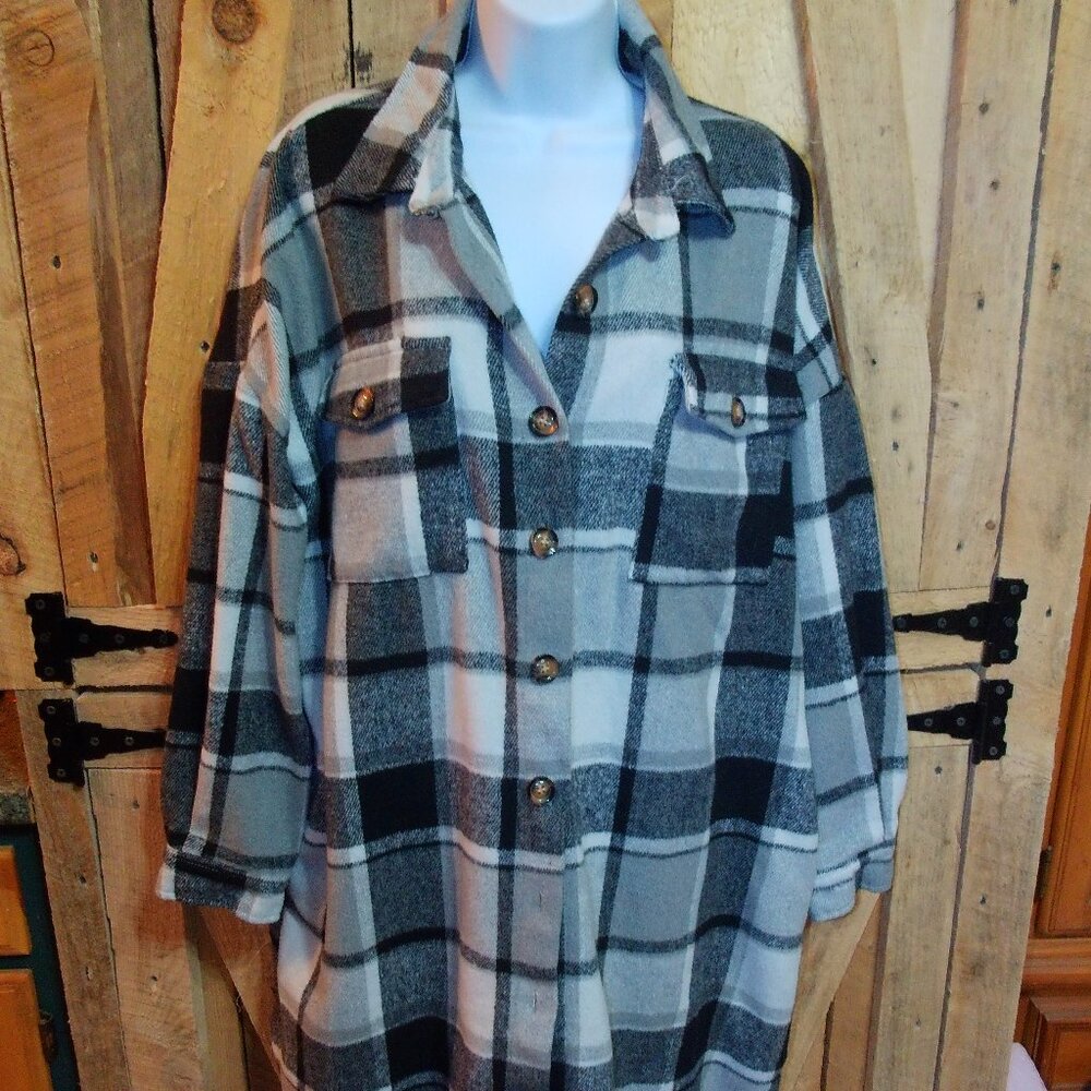 Ladies Buffalo Plaid Fall Coat- LS size XL